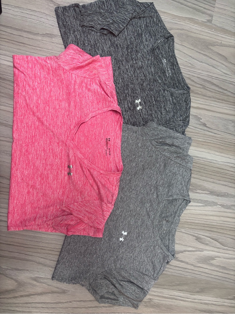 Under Armour Pink and Gray Heathered Performance Tees (2 Pack)